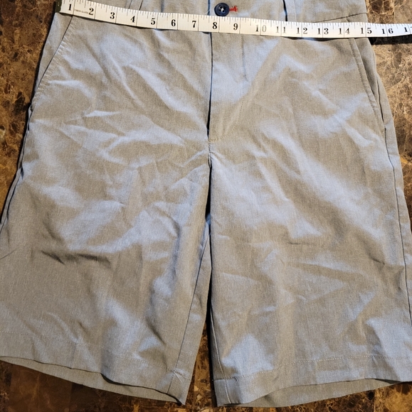 Izod Shorts 3 For 2 Mens Izod Hybrid Shorts Poshmark